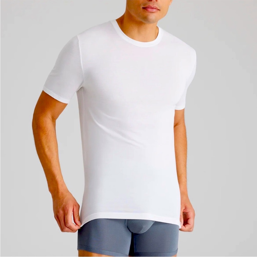 Tommy John Second Skin Crew Neck Stay-Tucked Undershirt